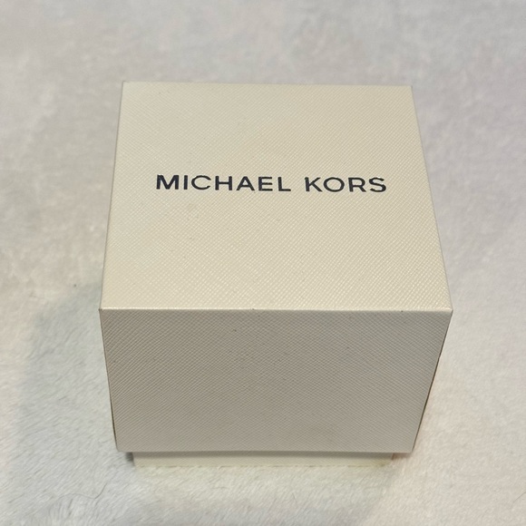 Michael Kors Women’s Rose Gold Ritz Watch - Picture 2 of 9